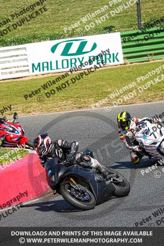 enduro digital images;event digital images;eventdigitalimages;mallory park;mallory park photographs;mallory park trackday;mallory park trackday photographs;no limits trackdays;peter wileman photography;racing digital images;trackday digital images;trackday photos